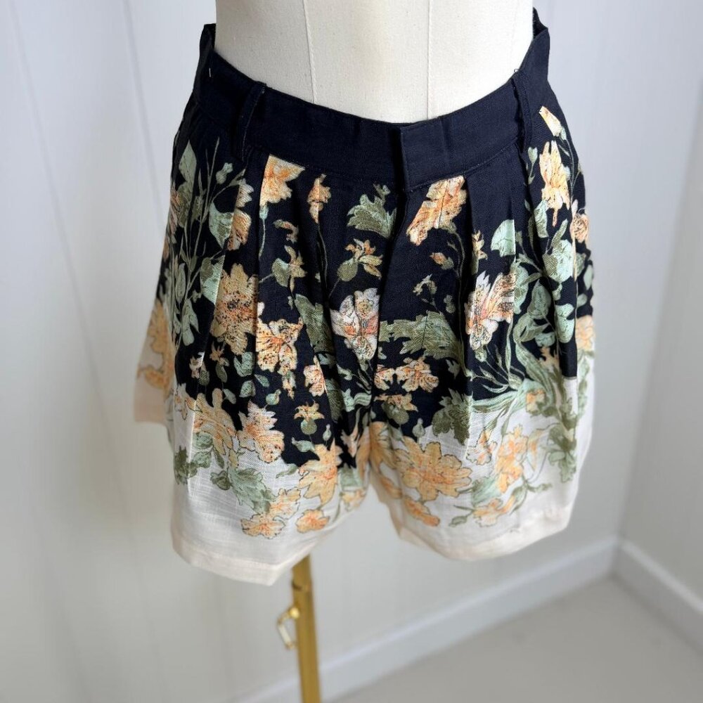 NEW En Saison Iris Shorts
